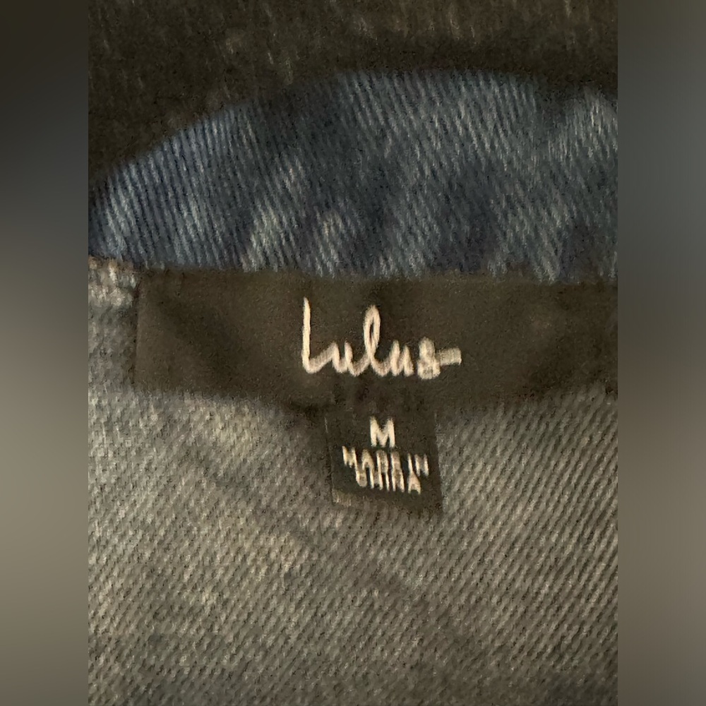 Lulus Flawless Trend Medium Wash Denim Long size medium NWT 🤠 - Picture 7 of 12